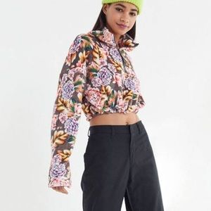Urban outfitters cropped fleece pullover!!